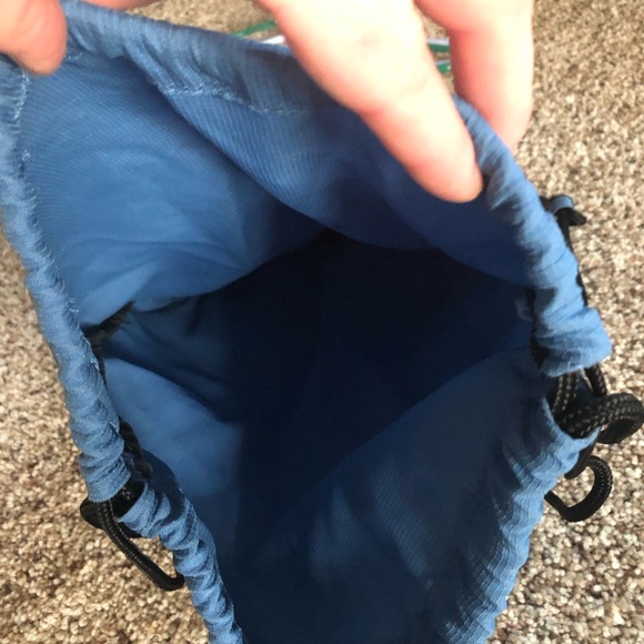 Eddie Bauer cinch Drawstring backpack - Picture 3 of 6